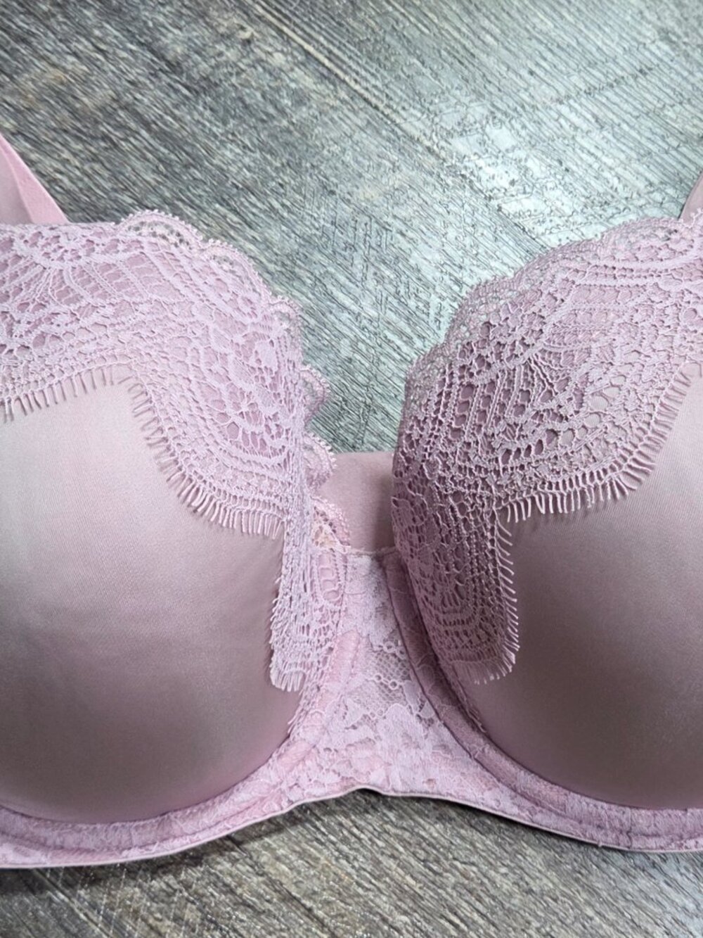 Victoria's Secret Bra Support Underwire Lavender Sz 36F/3-D
